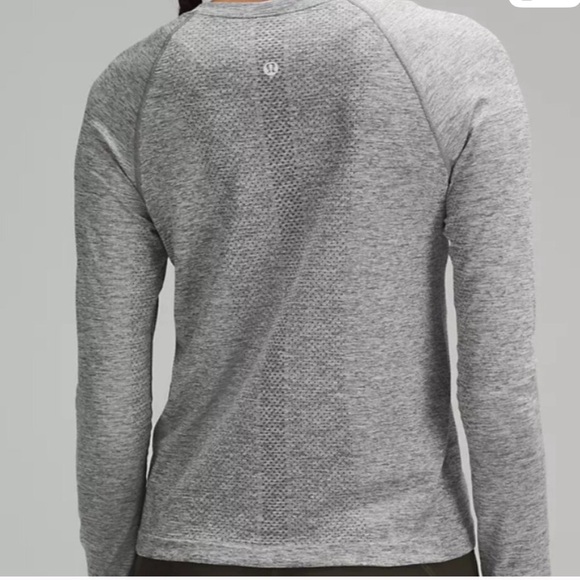 Lululemon Swiftly Tech 2.0 Long Sleeve Waist Length Gray - Picture 2 of 5